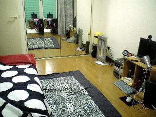 通勤チャットルームの一人部屋